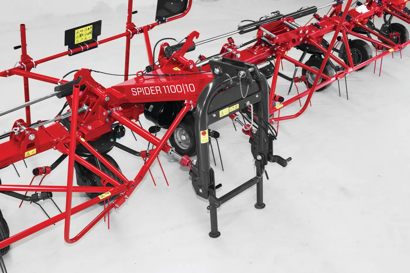 ENGANCHE PIVOTANTE